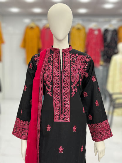 The Ethnic Black&Pink 93-A | Khaddar | Stitched