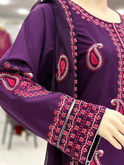 Ronak 213-A | Khaddar | Stitched