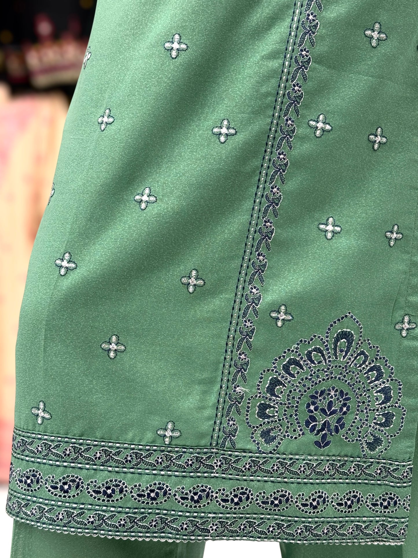 Mortaaj Lawn Karandi K46-A | Stitched | 3 Piece