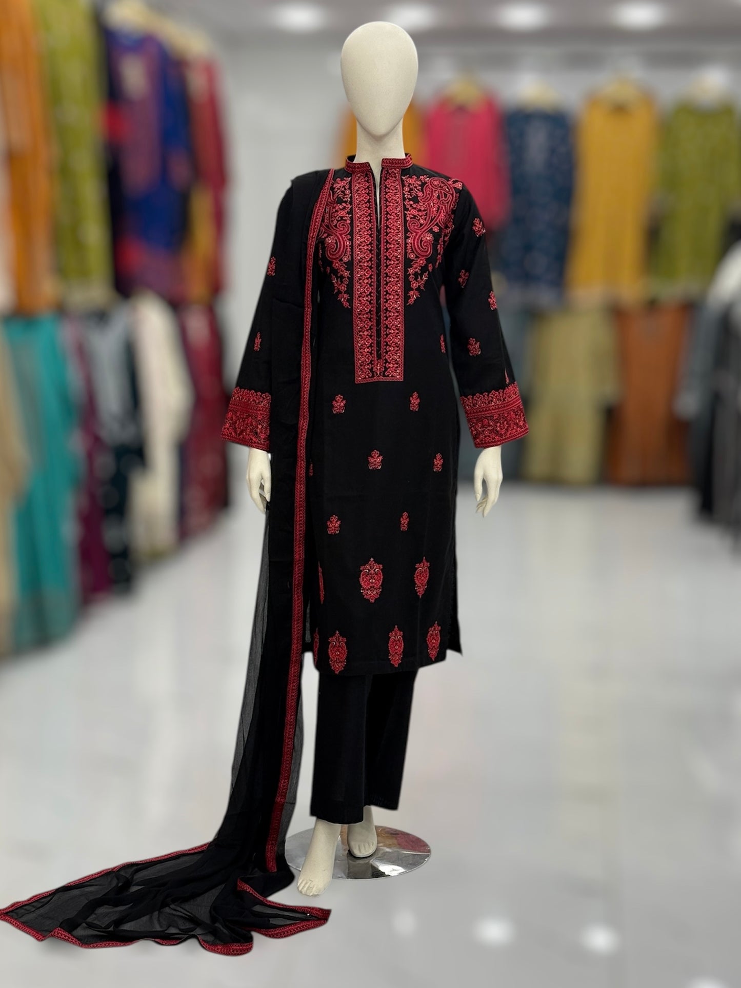 The Ethnic Black&Red 93-C | Khaddar | Stitched