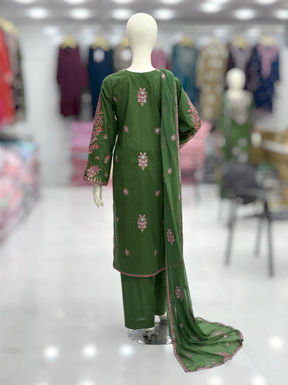 Moon Light Exclusive Lawn L82-D | Stitched | 3 Piece