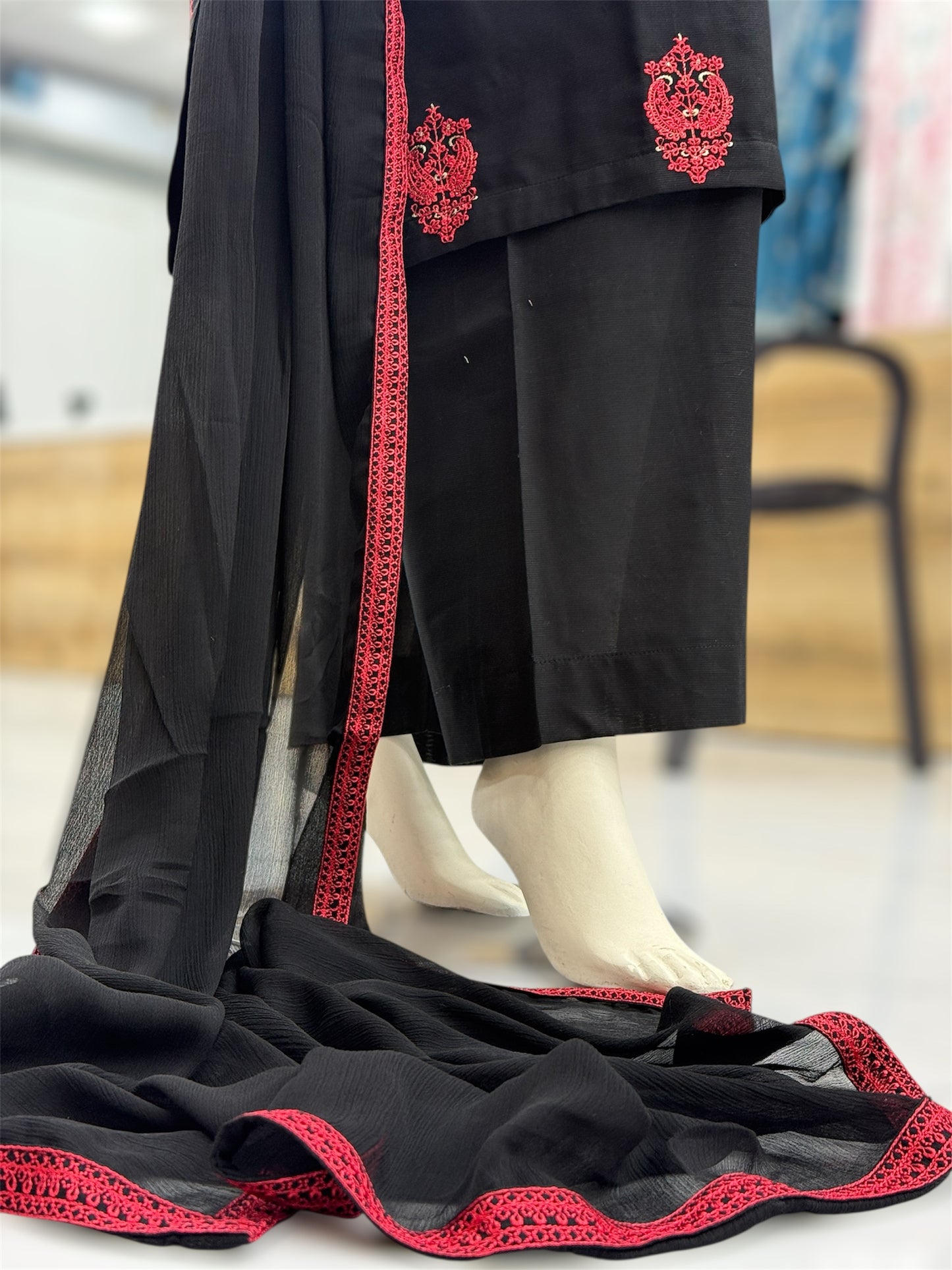 The Ethnic Black&Red 93-C | Khaddar | Stitched