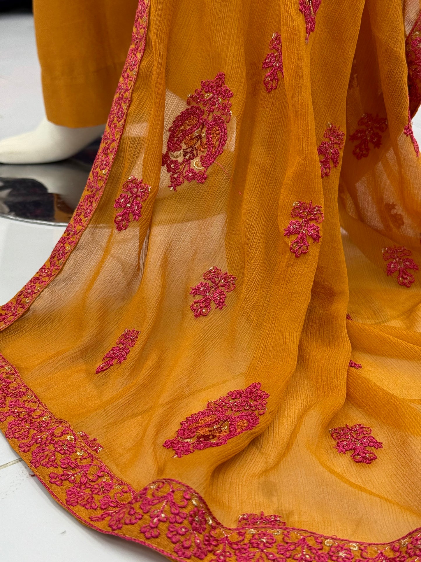 Bahar-e-subh Mustard 87-B | Stitched | 3 Piece