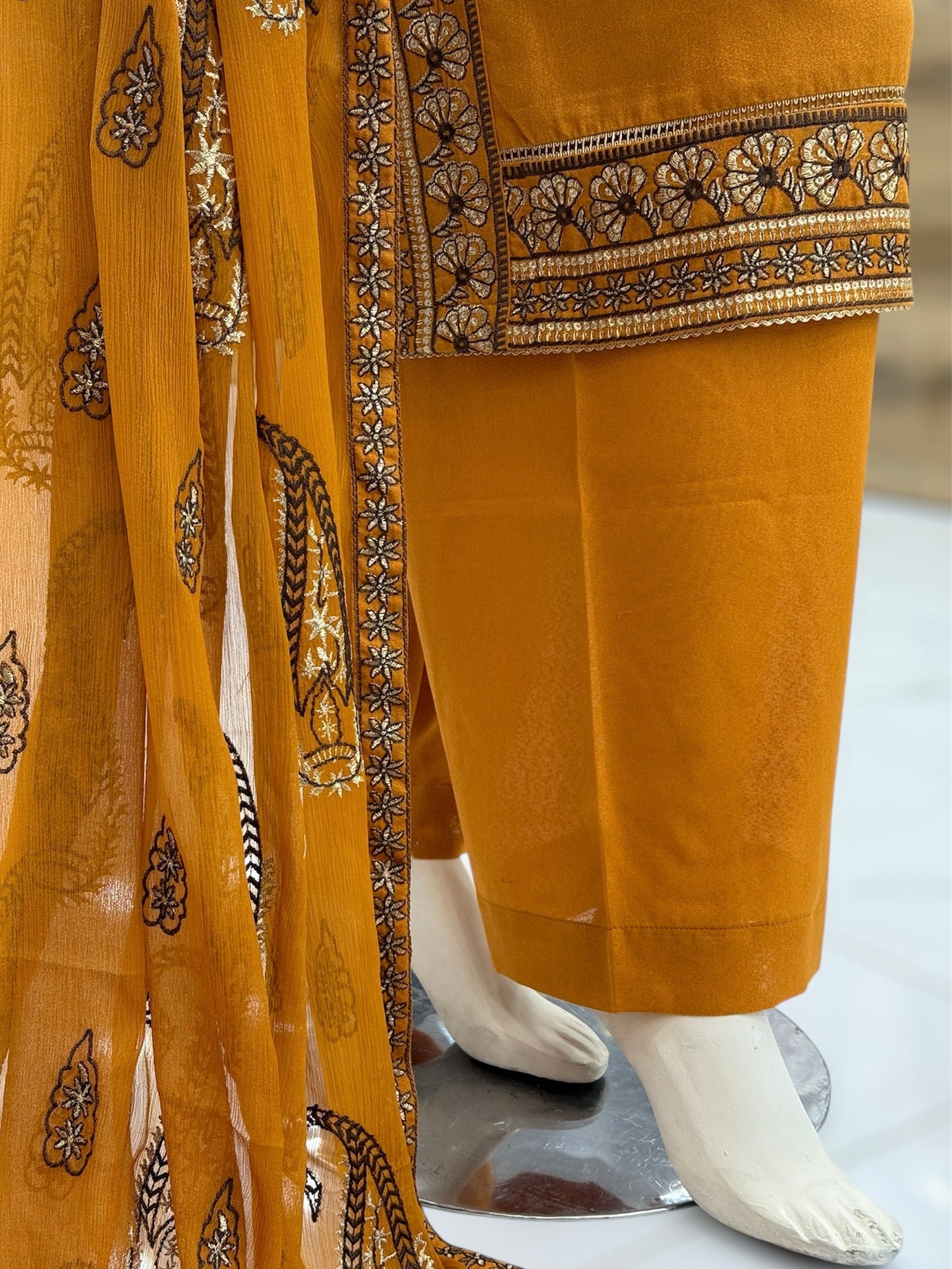 Vintage Karandi 96-A | Stitched | 3 Piece