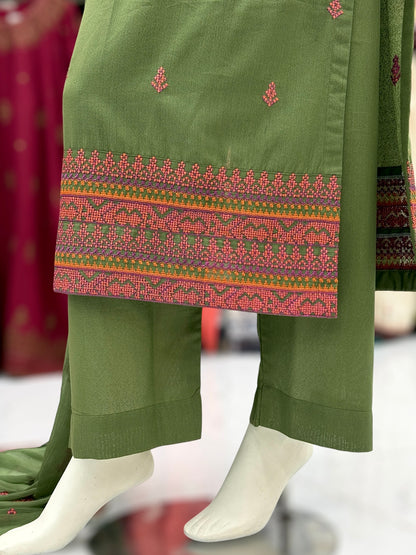 Geomatric Autumn Lawn Karandi K49-A | Stitched | 3 Piece