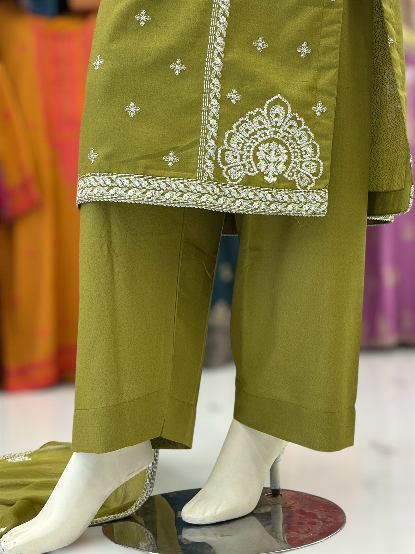 Mortaj Mehendi 92-C | Stitched | 3 Piece