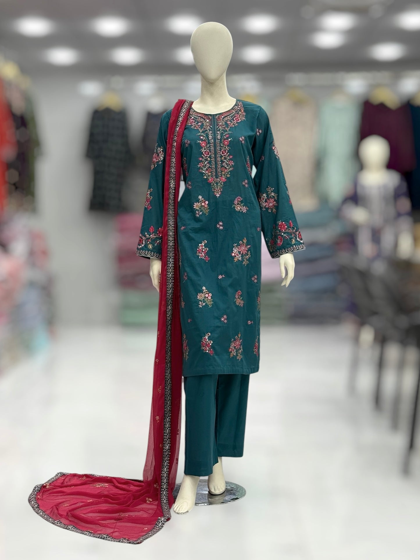 Gulrang Exclusive Lawn L76-B | Stitched | 3 Piece