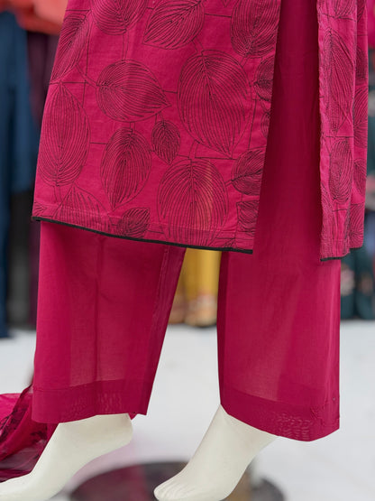 Black Leaf Exclusive Lawn L92-A | Stitched | 3 Piece