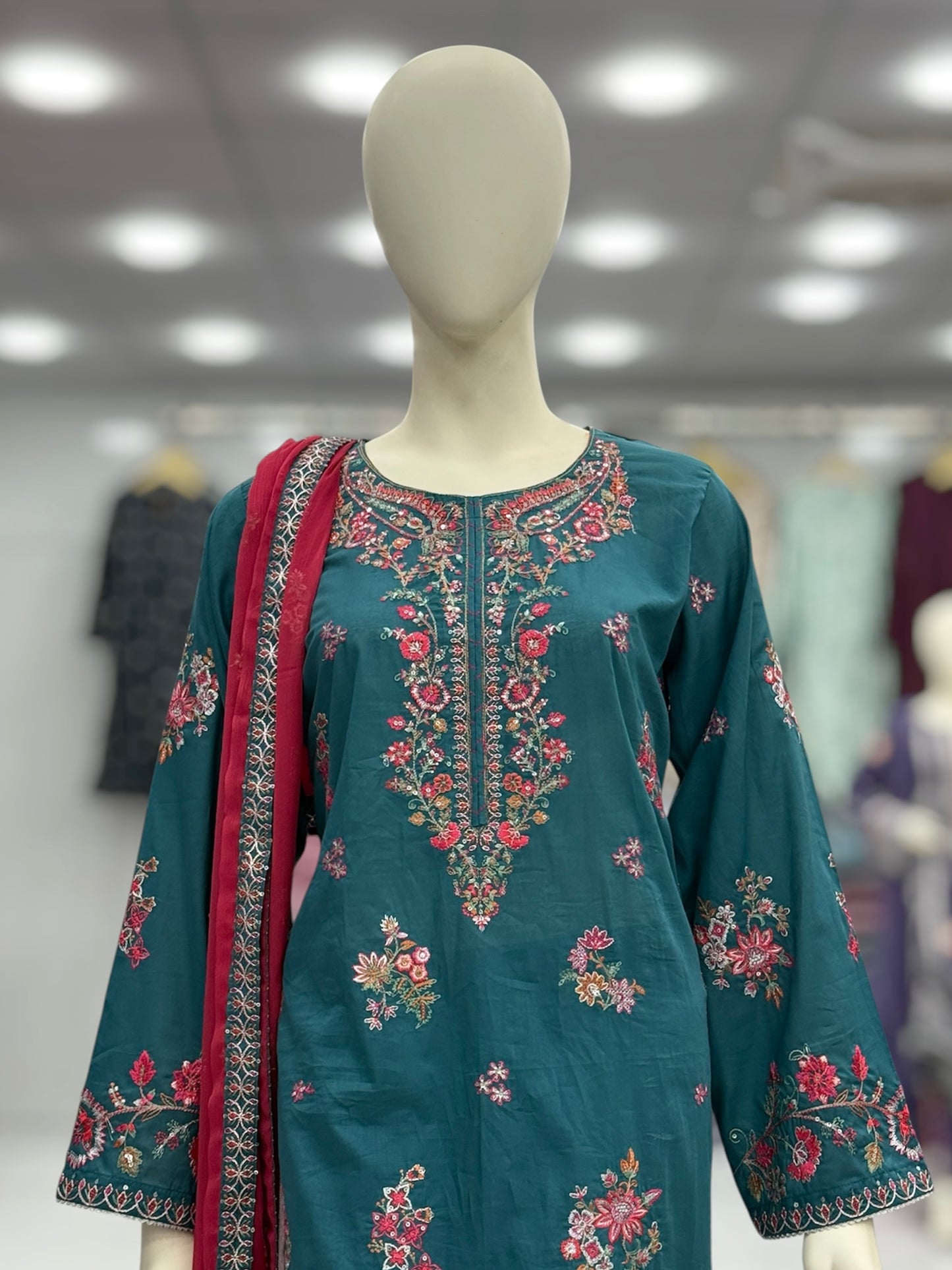 Gulrang Exclusive Lawn L76-B | Stitched | 3 Piece