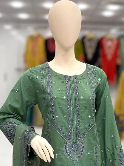 Mortaaj Lawn L38-B | Stitched | 3 Piece