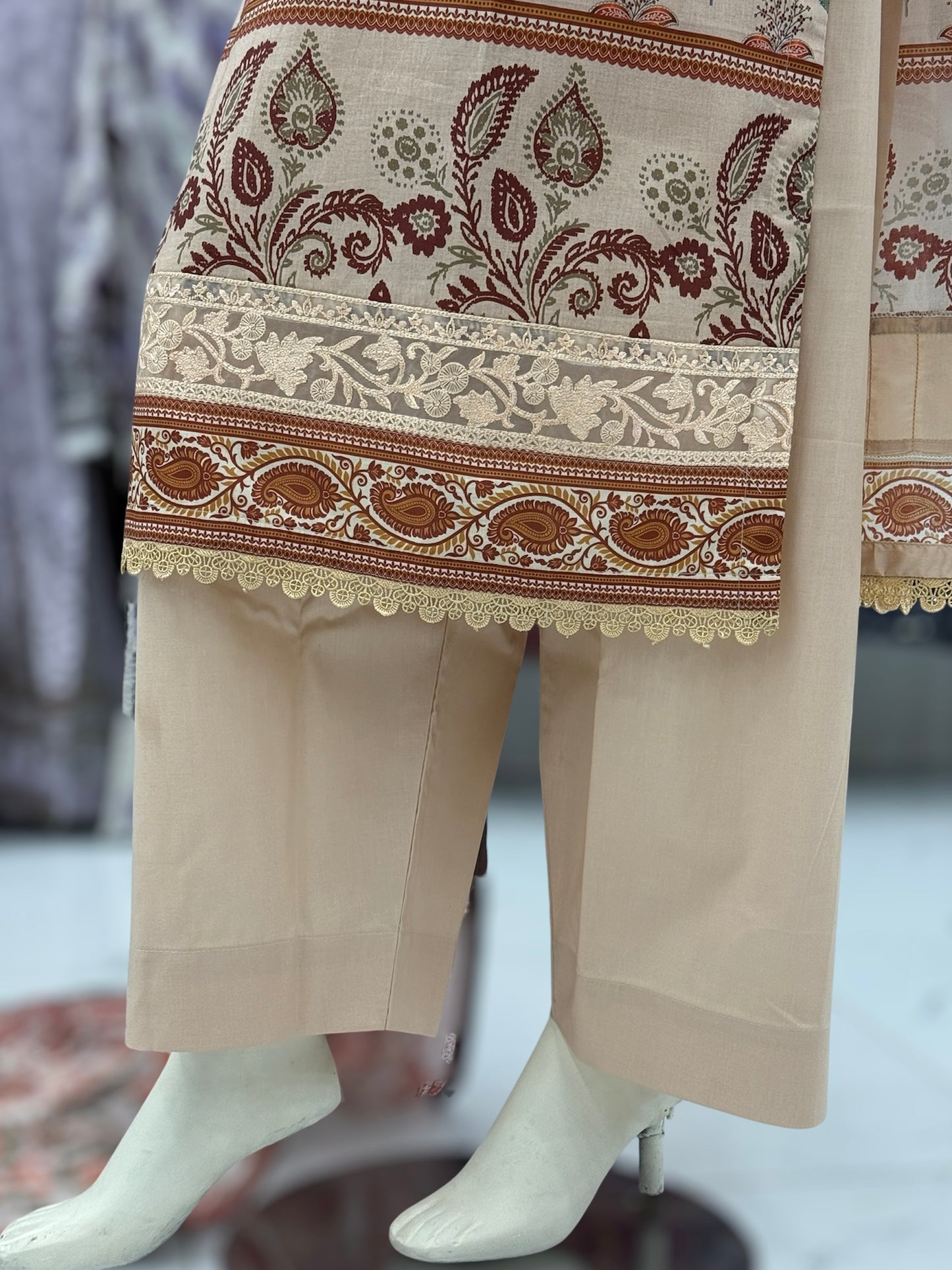 Samarbagh Exclusive Lawn L54-B | Stitched | 3 Piece