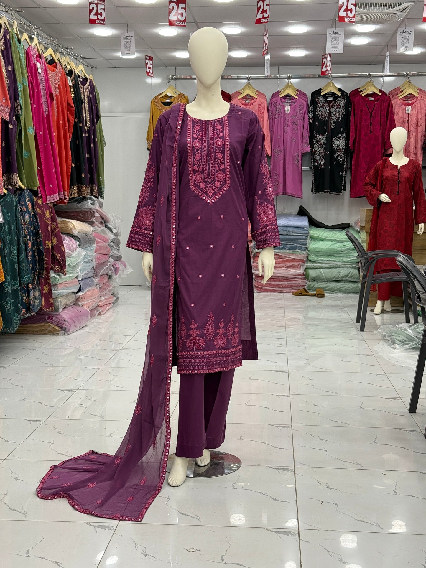 Mirror Garden Exclusive Lawn L97-C | Stitched | 3 Piece