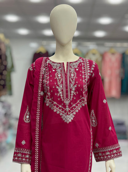 Majestic Exclusive Lawn L83-A | Stitched | 3 Piece