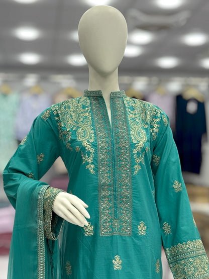 Ethnic Gold Exclusive Lawn L72-B | Stitched | 3 Piece