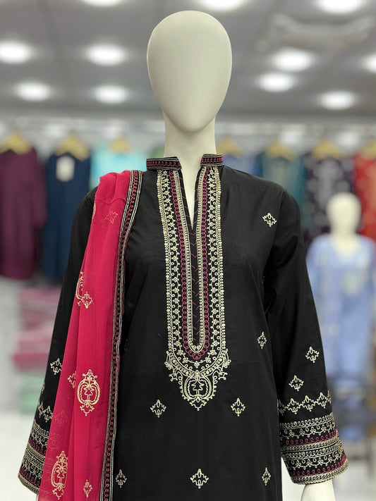 Candle Exclusive Lawn L80-A | Stitched | 3 Piece