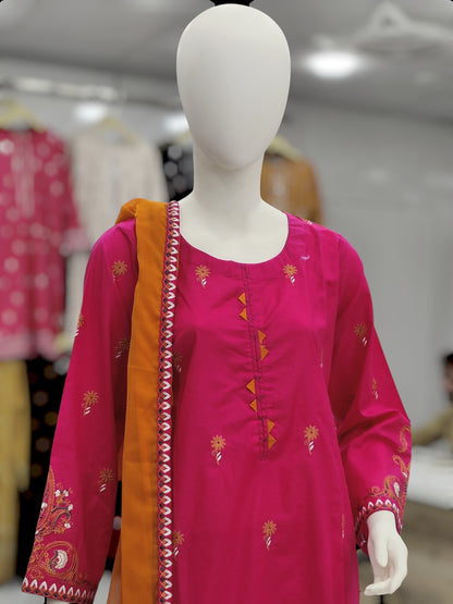 Pink Embroidered Shirt Black Dupatta | Stitched | 3 Piece