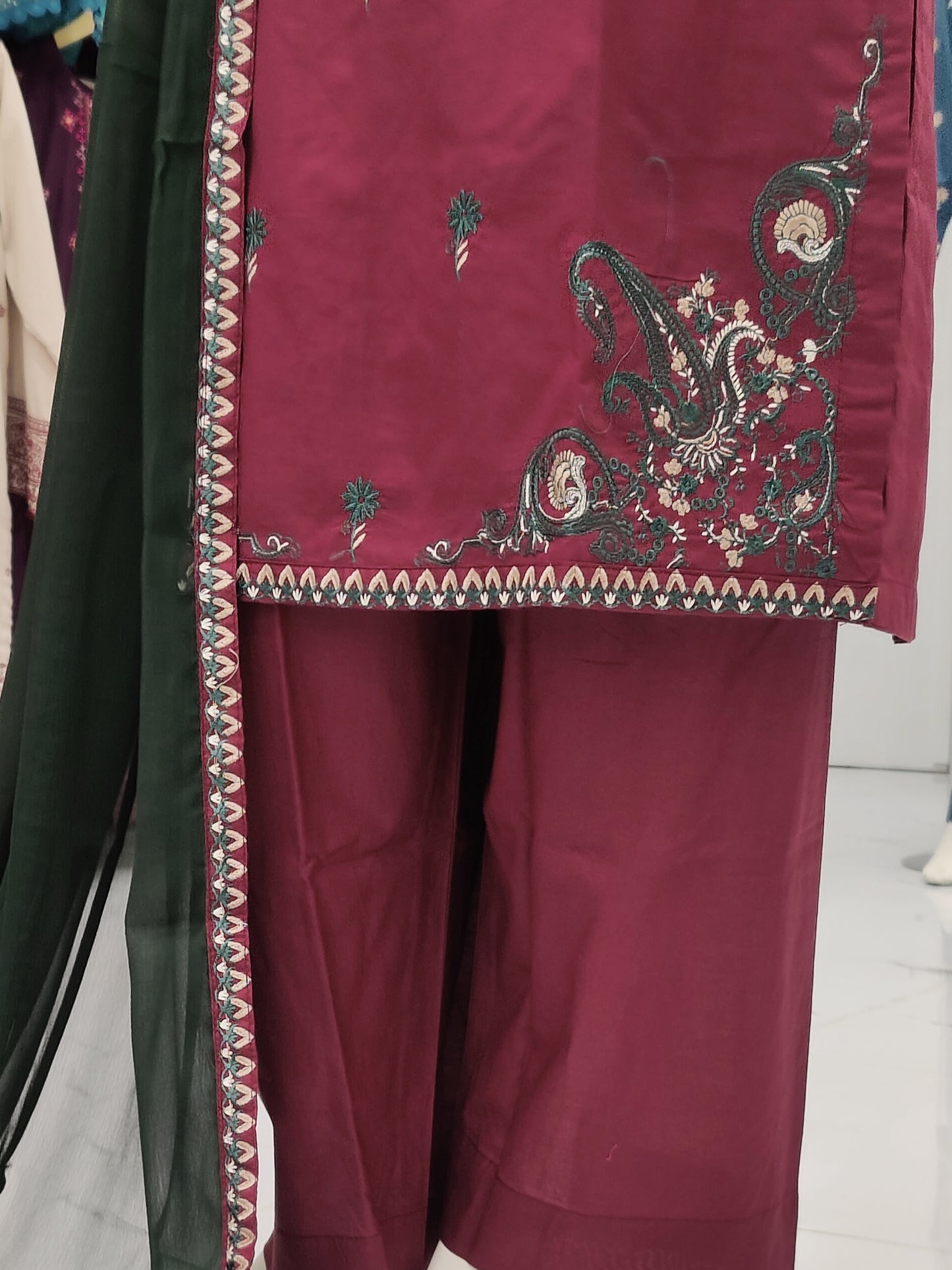 Dark Maroon Embroidered | dark Green Chiffon Dupatta | Stitched | 3 Piece