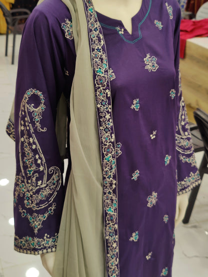 Purple Embroided Shirt | Light Gray Chiffon Dupatta |Stitched | 3 Piece