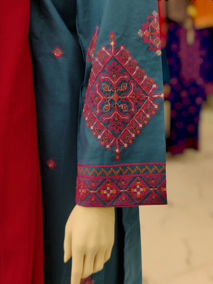 Embroidered Zinc Shirt 3 Piece V1434 | Chiffon Bordered Dupatta | Stitched